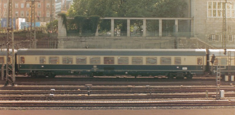 AD06 - 08-06-83 - Hamburg Hbf.jpg