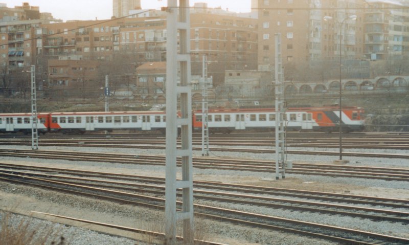 800 - 1-03 Madrid - Chamartin - Feb 92.jpg