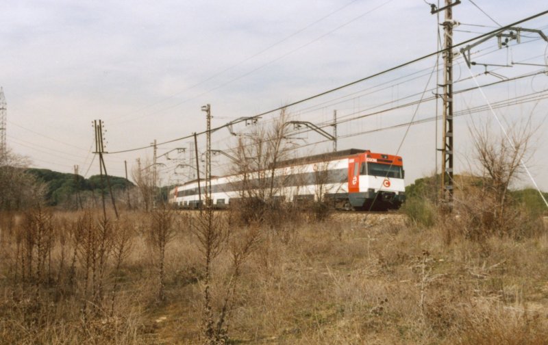 800 - 1-23 Madrid - Chamartin - Feb 92.jpg