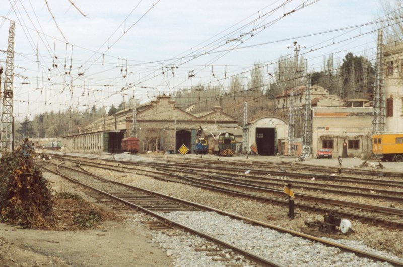 800 - 2-08 Madrid - Estacion del Norte - Feb 92.jpg