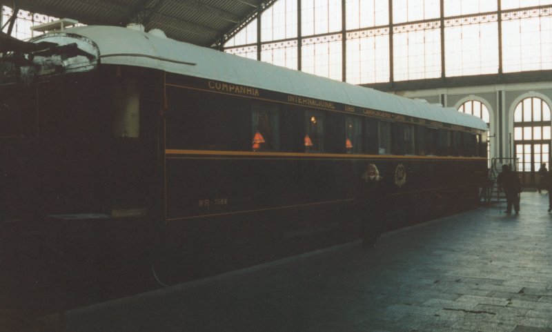 800 - 2-18 Madrid - Museo del Ferrocarril - Feb 92.jpg