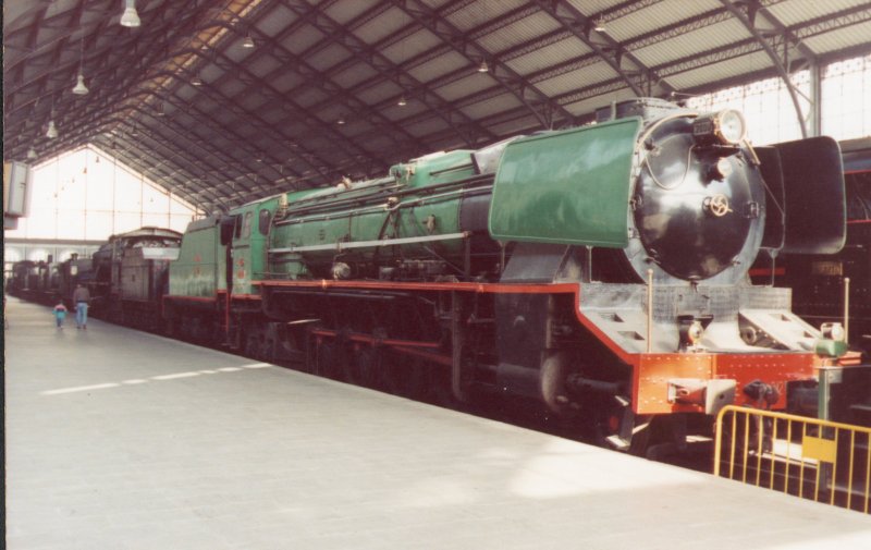 800 - 3-11 Madrid - Museo del Ferrocarril - Feb 92.jpg