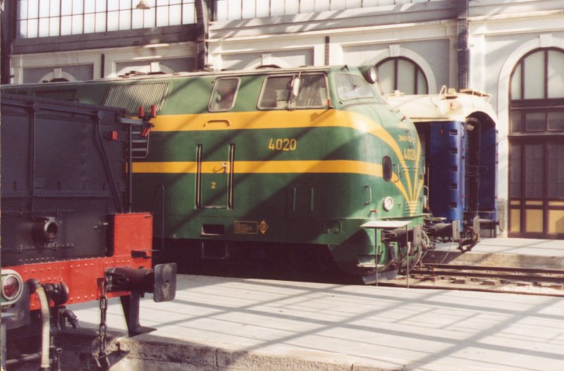 800 - 3-22 Madrid - Museo del Ferrocarril - Feb 92.jpg