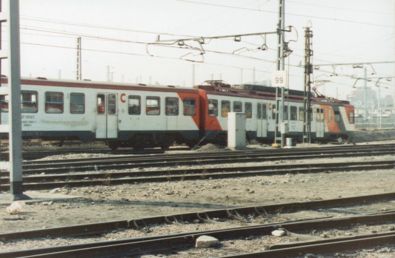 800 - 3-34 Madrid - Atocha - Feb 92.jpg