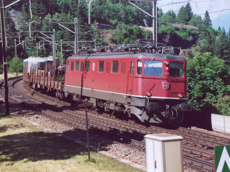 800 - 28-6-00 4-04 Wassen 33A.jpg