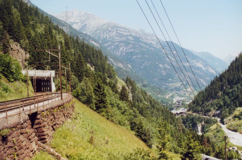 800 - 27-06-01 4-01 Rischi 27.jpg